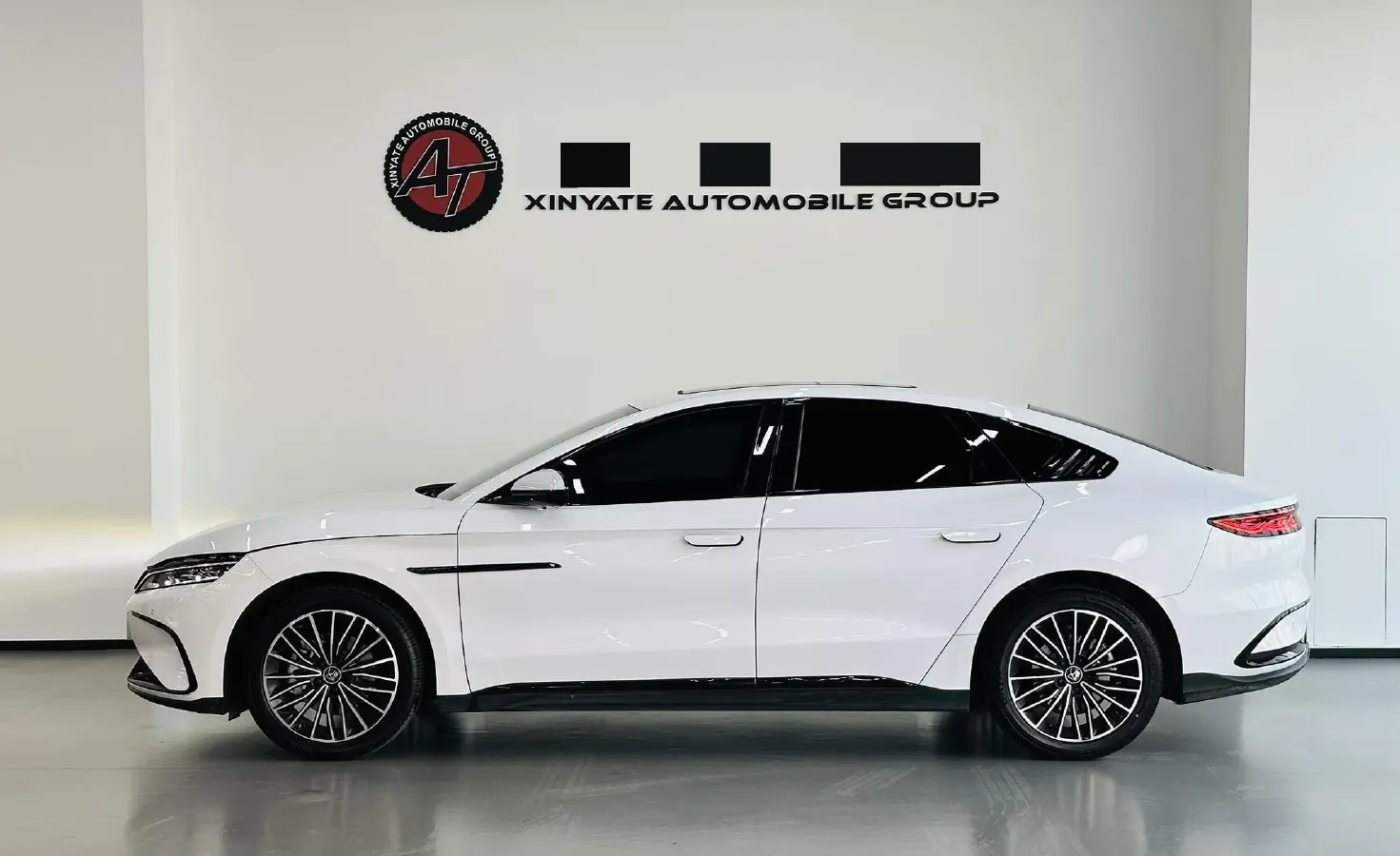 2023 BYD Han BEV 60.48KWH,autocango,china used car exporter,china ev exporter,chinese used car exporter,chinese used ev exporter