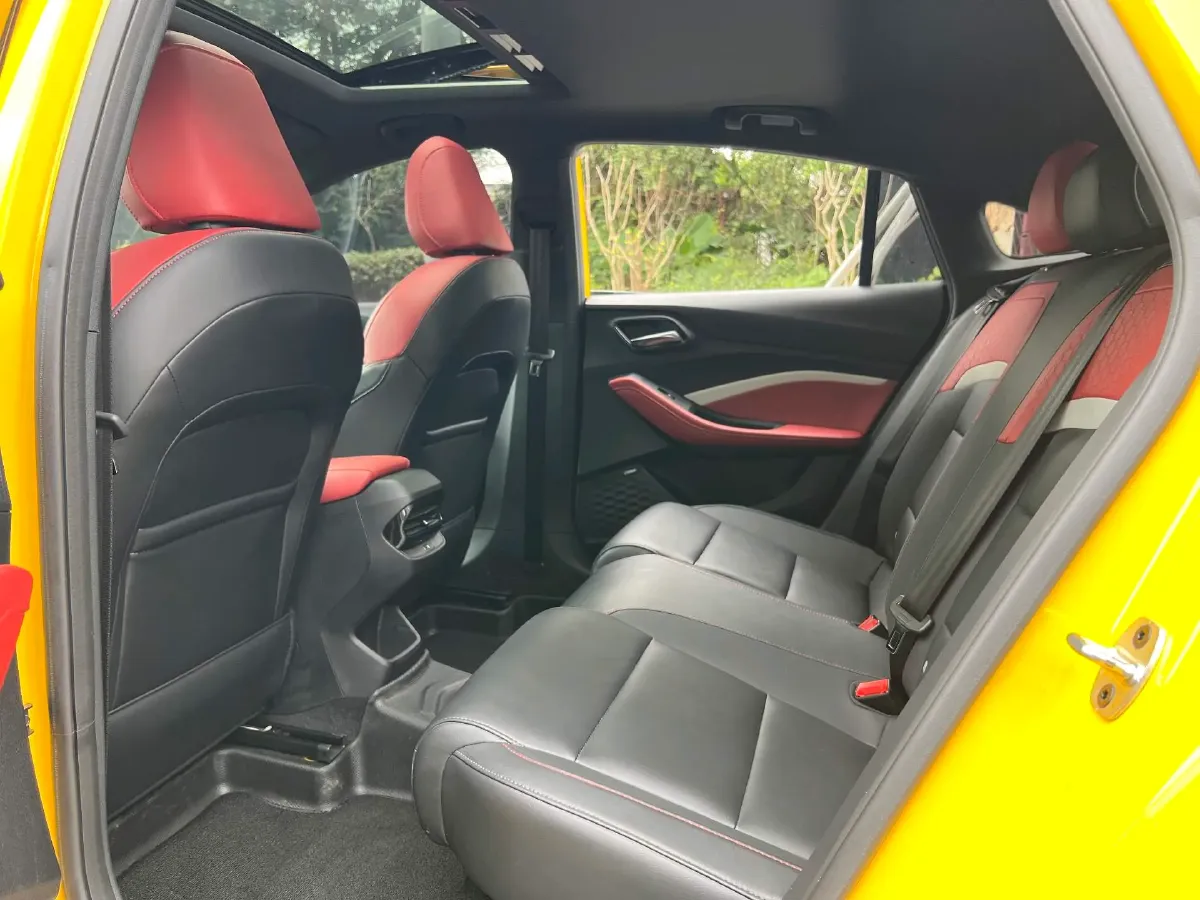 2021 MG 5 1.5T 173HP L4 7DCT,autocango,china used car exporter,china ev exporter,chinese used car exporter,chinese used ev exporter