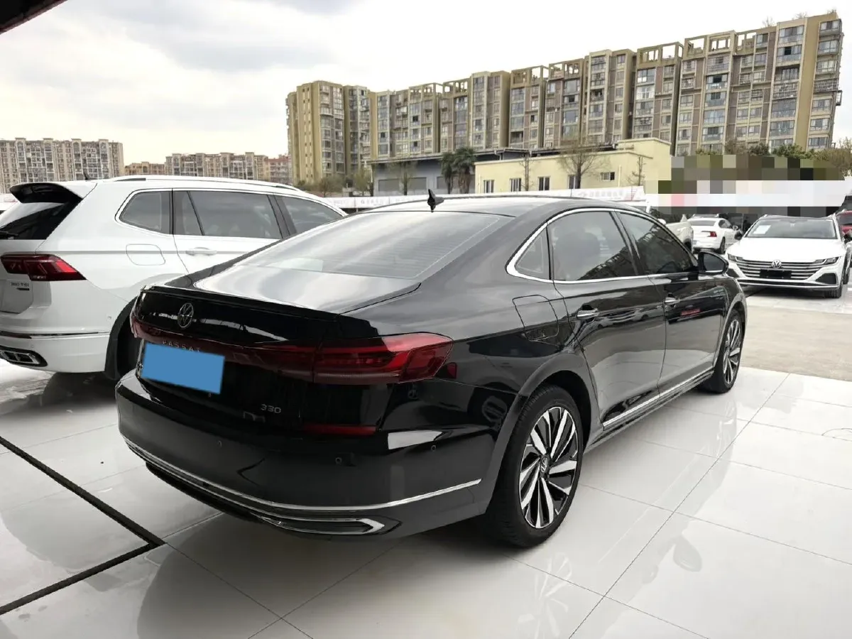 2023 Volkswagen Passat 2.0T 186HP L4 7DCT,autocango,china used car exporter,china ev exporter,chinese used car exporter,chinese used ev exporter