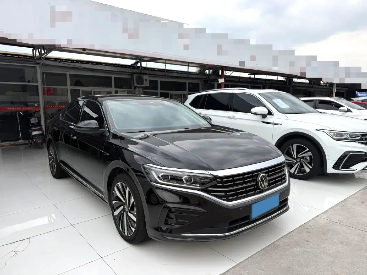 2023 Volkswagen Passat 2.0T 186HP L4 7DCT,autocango,china used car exporter,china ev exporter,chinese used car exporter,chinese used ev exporter