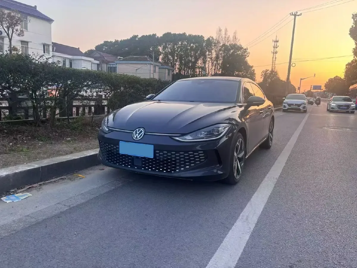 2024 Volkswagen Lamando 1.4T 150HP L4 7DCT,autocango,china used car exporter,china ev exporter,chinese used car exporter,chinese used ev exporter