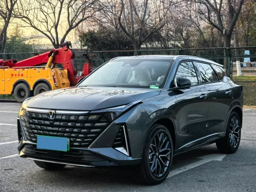 2025 ChangAn UNI-Z 1.5L 98HP L4 E-CVT PHEV,autocango,china used car exporter,china ev exporter,chinese used car exporter,chinese used ev exporter