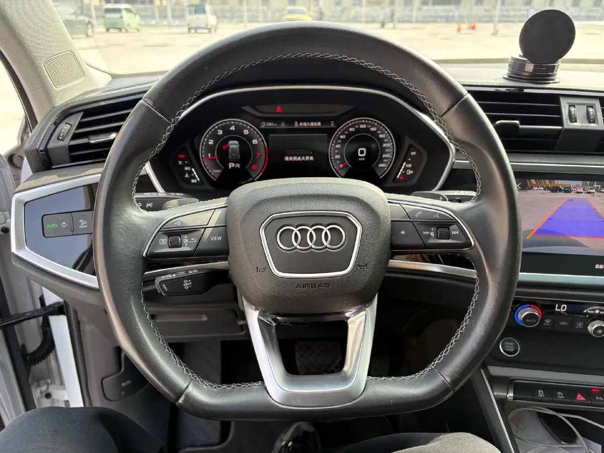 2023 Audi Q3 1.4T 150HP L4 7DCT,autocango,china used car exporter,china ev exporter,chinese used car exporter,chinese used ev exporter