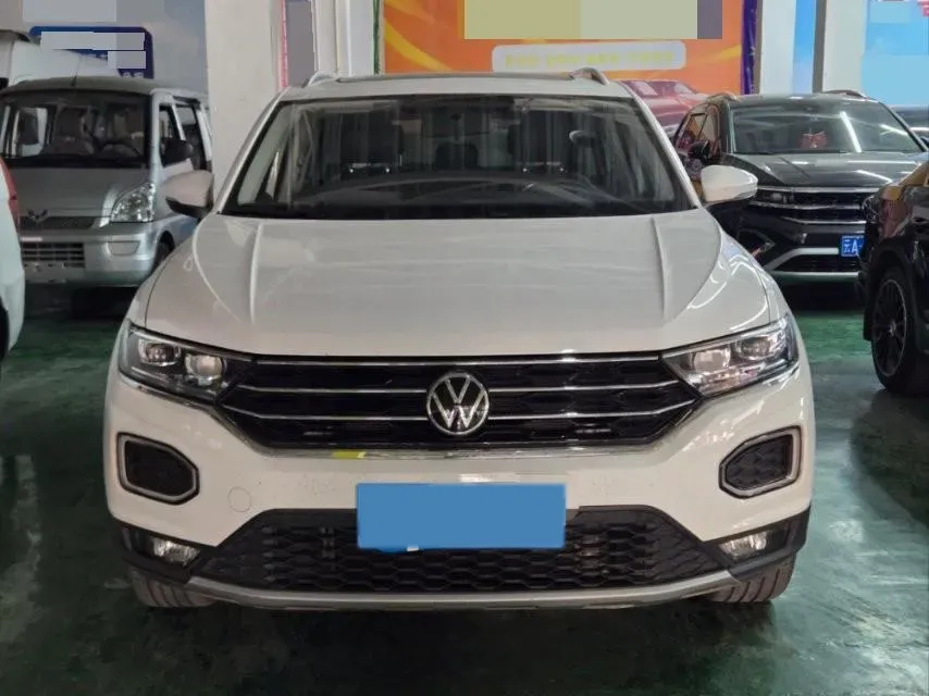 2022 Volkswagen T-Roc 1.4T 150HP L4 7DCT,autocango,china used car exporter,china ev exporter,chinese used car exporter,chinese used ev exporter