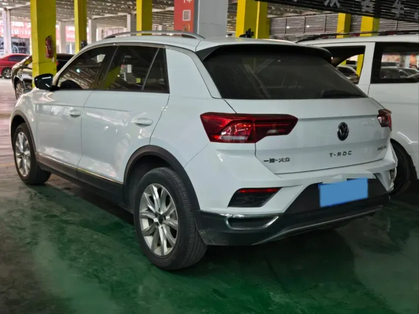 2022 Volkswagen T-Roc 1.4T 150HP L4 7DCT,autocango,china used car exporter,china ev exporter,chinese used car exporter,chinese used ev exporter