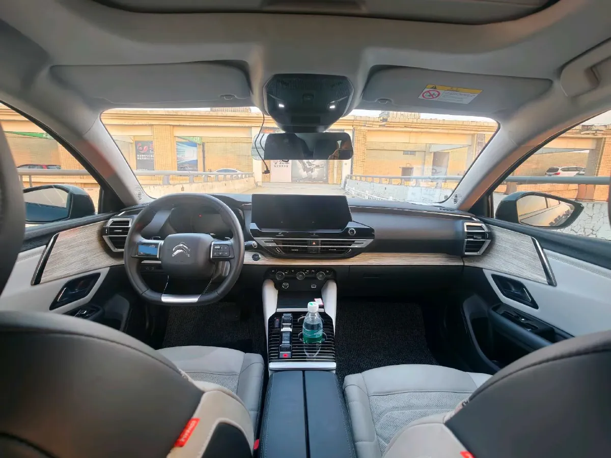 2024 Citroen C5 X 1.6T 175HP L4 8AT,autocango,china used car exporter,china ev exporter,chinese used car exporter,chinese used ev exporter