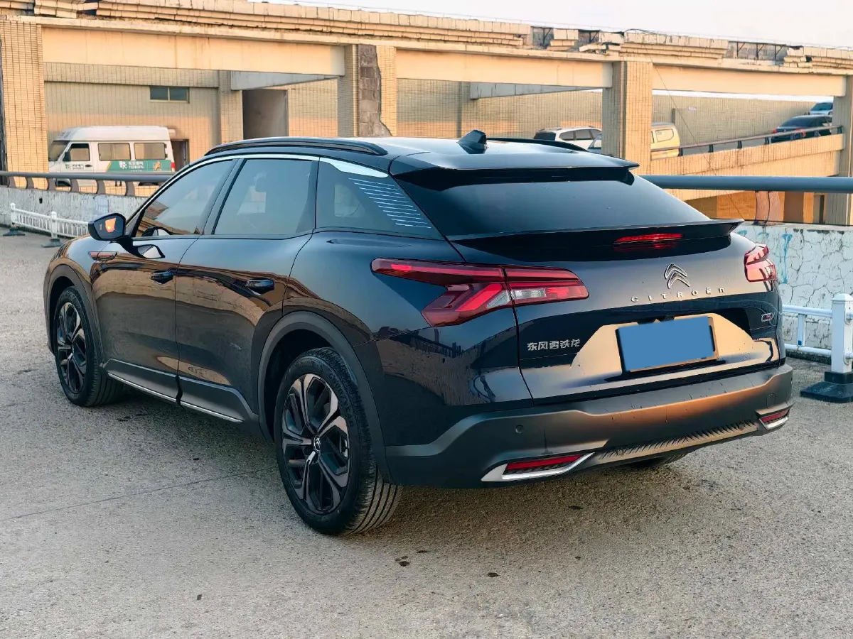 2024 Citroen C5 X 1.6T 175HP L4 8AT,autocango,china used car exporter,china ev exporter,chinese used car exporter,chinese used ev exporter