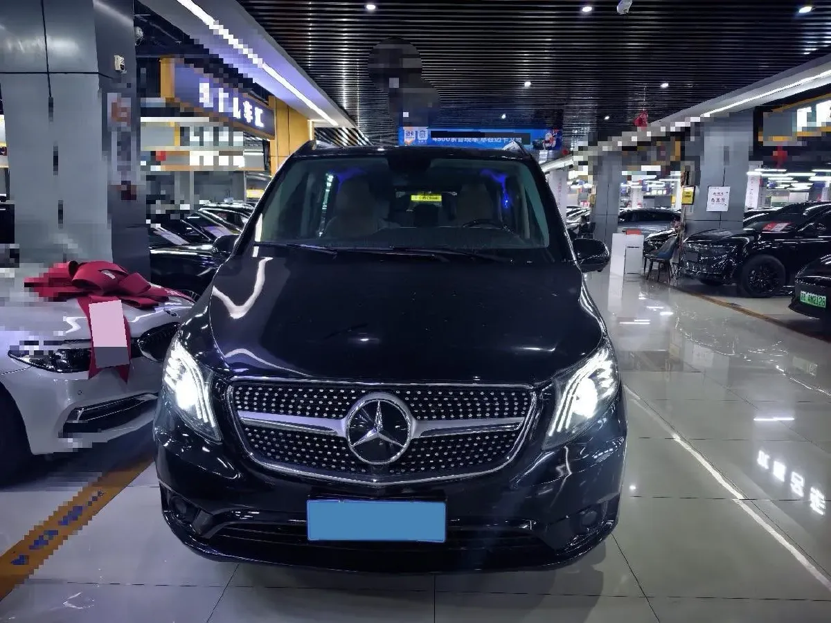 2021 Mercedes-Benz Vito 2.0T 211HP L4 9AT,autocango,china used car exporter,china ev exporter,chinese used car exporter,chinese used ev exporter