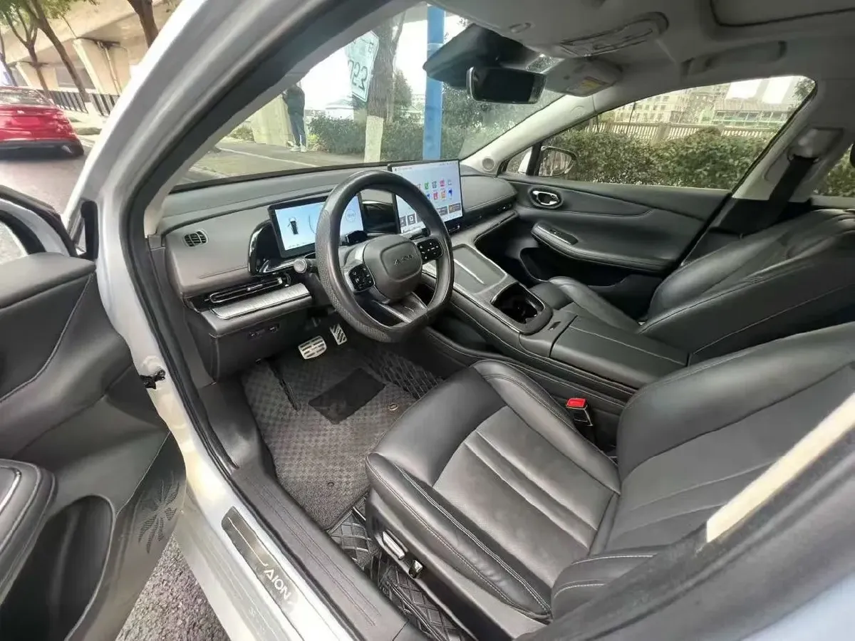 2024 Voyah ZhiYin BEV 77KWH,autocango,china used car exporter,china ev exporter,chinese used car exporter,chinese used ev exporter