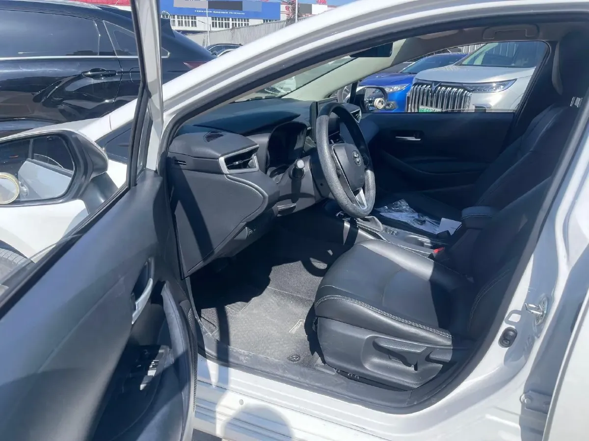 2019 Toyota Corolla 1.2T 116HP L4 CVT,autocango,china used car exporter,china ev exporter,chinese used car exporter,chinese used ev exporter