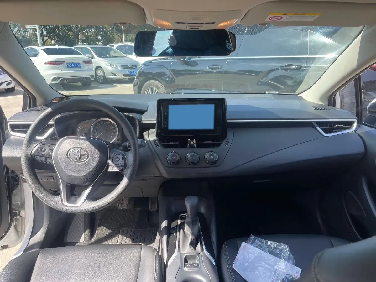 2019 Toyota Corolla 1.2T 116HP L4 CVT,autocango,china used car exporter,china ev exporter,chinese used car exporter,chinese used ev exporter