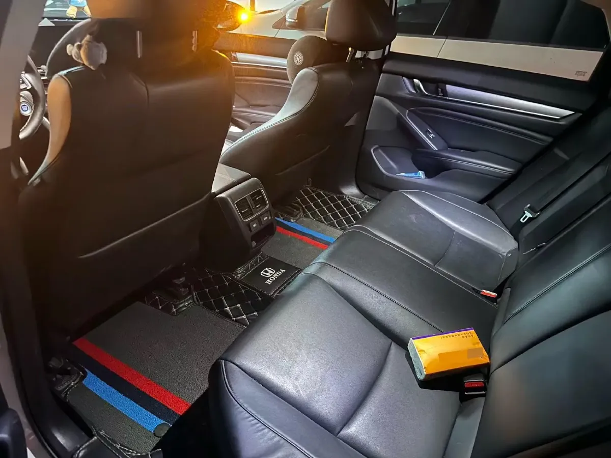 2022 Honda Accord 1.5T 194HP L4 CVT,autocango,china used car exporter,china ev exporter,chinese used car exporter,chinese used ev exporter