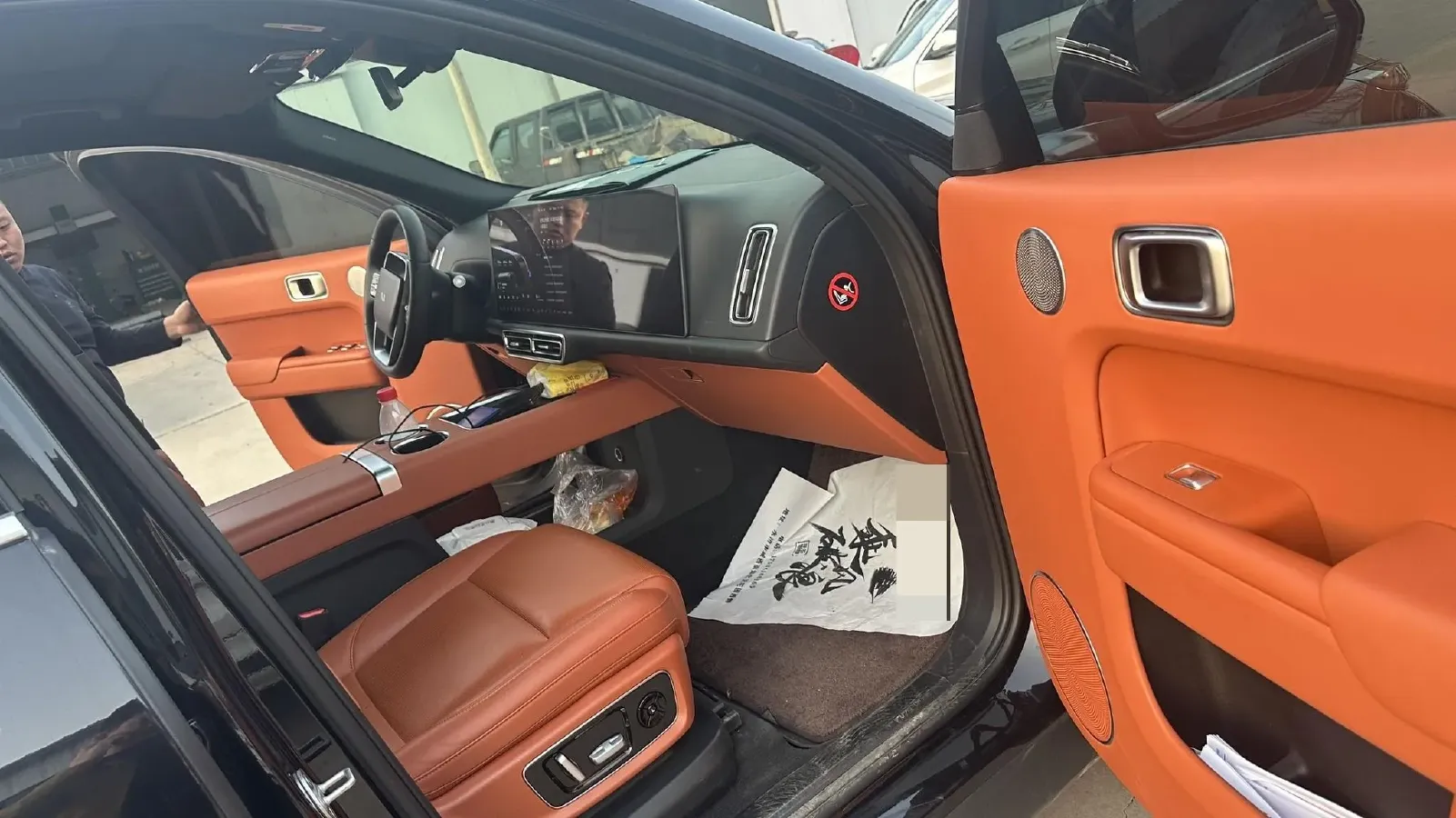 2022 Li L9 Range Extended 154HP REEV 42.6KWH,autocango,china used car exporter,china ev exporter,chinese used car exporter,chinese used ev exporter