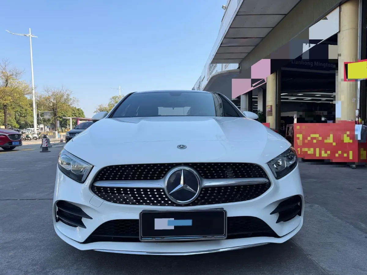2020 Mercedes-Benz A Class 1.3T 163HP L4 7DCT,autocango,china used car exporter,china ev exporter,chinese used car exporter,chinese used ev exporter