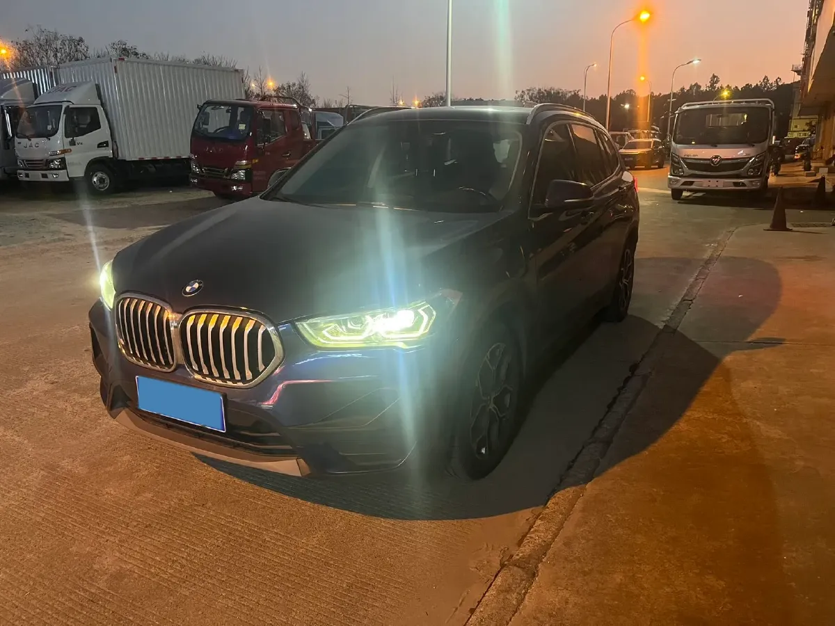 2021 BMW X1 2.0T 192HP L4 7DCT,autocango,china used car exporter,china ev exporter,chinese used car exporter,chinese used ev exporter