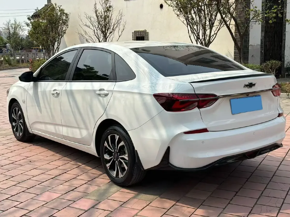 2020 Chevrolet Monza 1.3T 163HP L3 6AT,autocango,china used car exporter,china ev exporter,chinese used car exporter,chinese used ev exporter