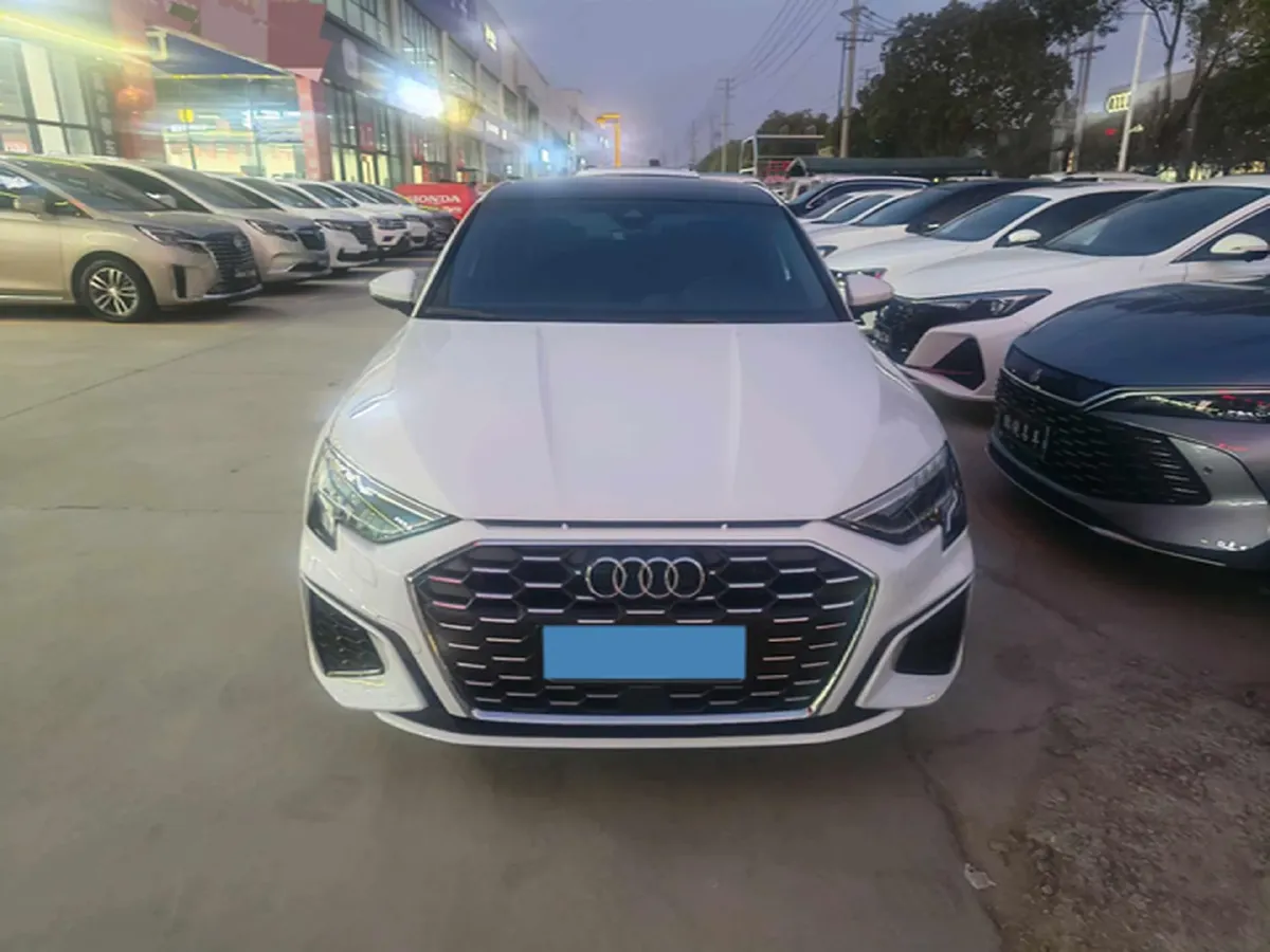 2024 Audi A3 1.4T 150HP L4 7DCT,autocango,china used car exporter,china ev exporter,chinese used car exporter,chinese used ev exporter