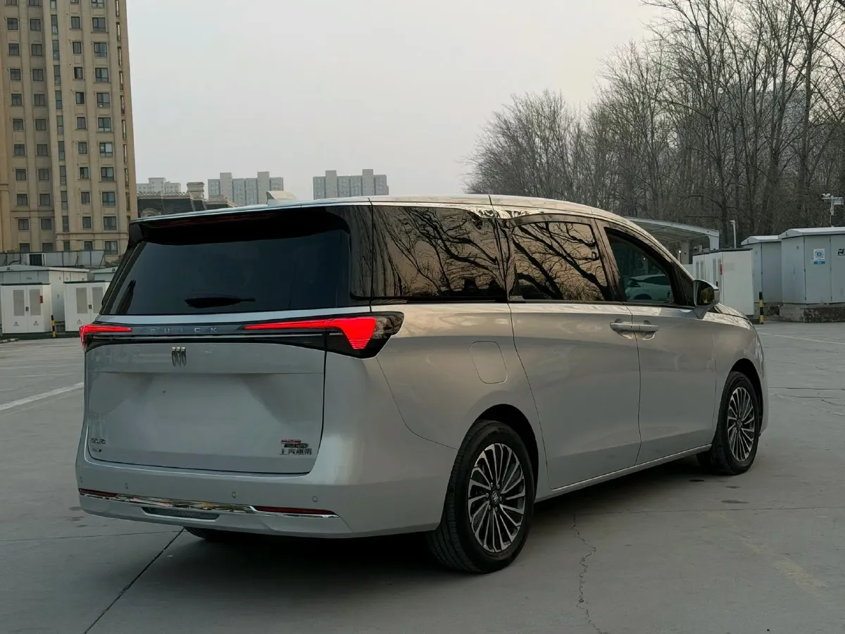 2025 Buick GL8 1.5T 180HP L4 2DHT PHEV,autocango,china used car exporter,china ev exporter,chinese used car exporter,chinese used ev exporter