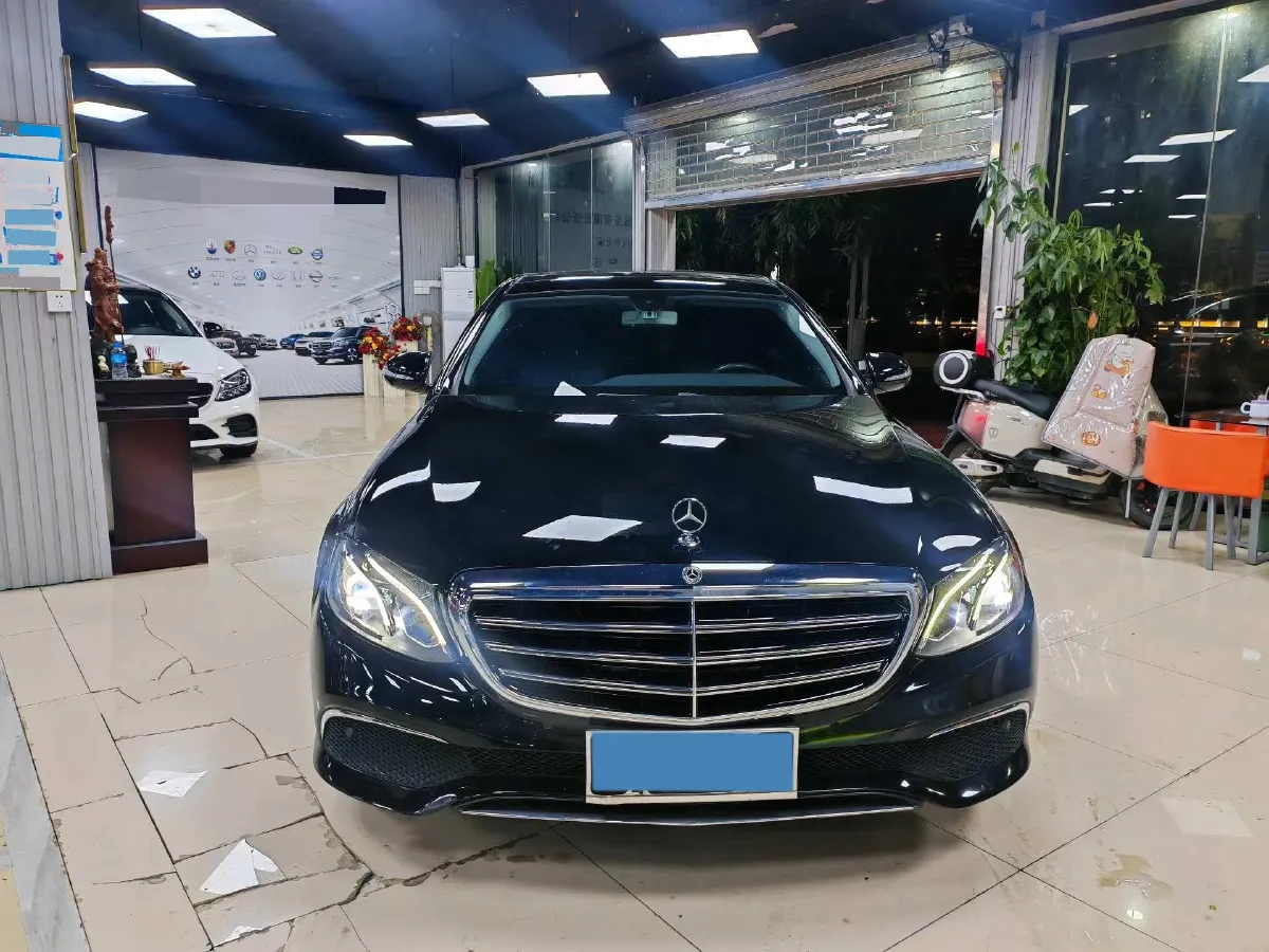 2020 Mercedes-Benz E Class 1.5T 184HP L4 9AT,autocango,china used car exporter,china ev exporter,chinese used car exporter,chinese used ev exporter