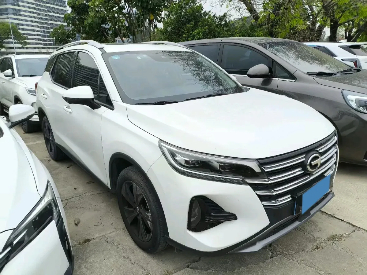 2022 GAC Trumpchi GS4 1.5T 169HP L4 6AT,autocango,china used car exporter,china ev exporter,chinese used car exporter,chinese used ev exporter
