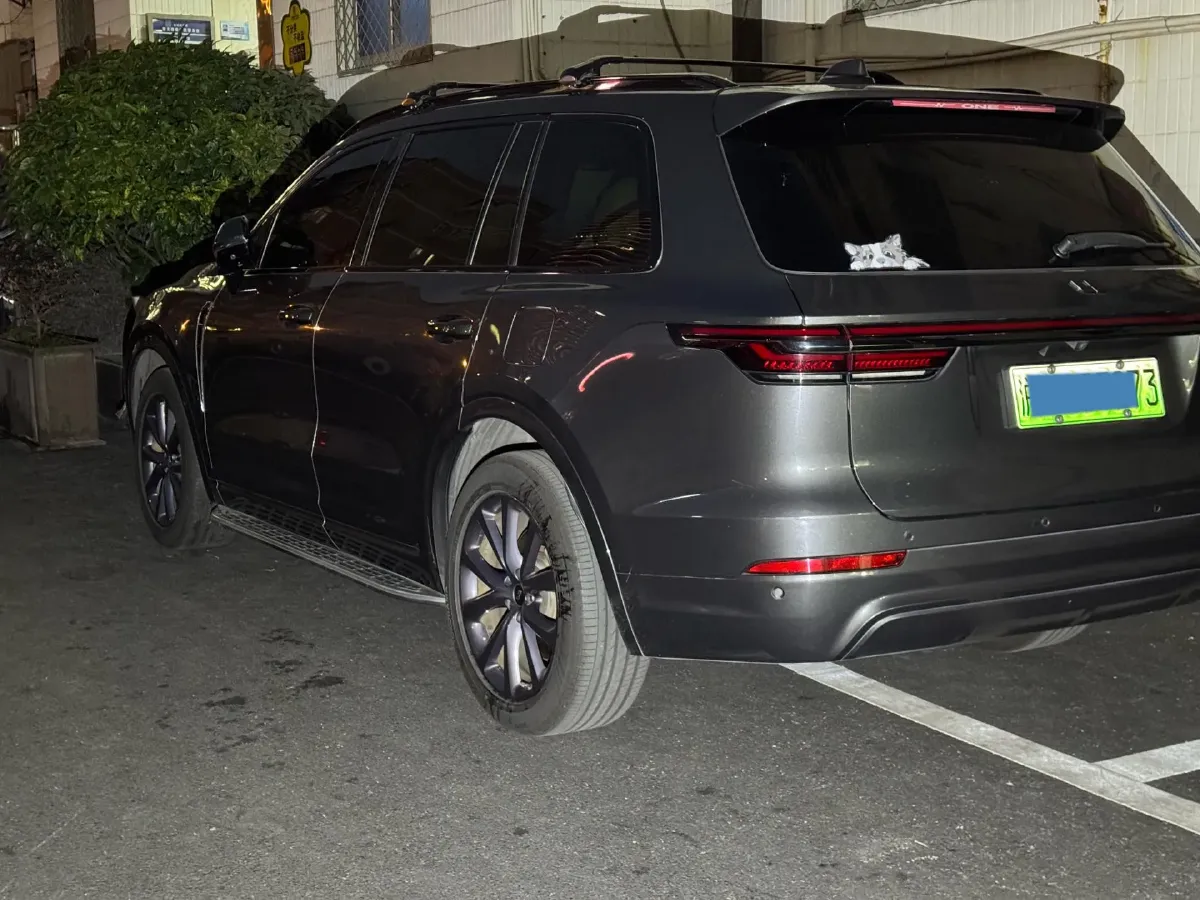 2020 Li ONE Range Extended 131HP REEV 40.5KWH,autocango,china used car exporter,china ev exporter,chinese used car exporter,chinese used ev exporter