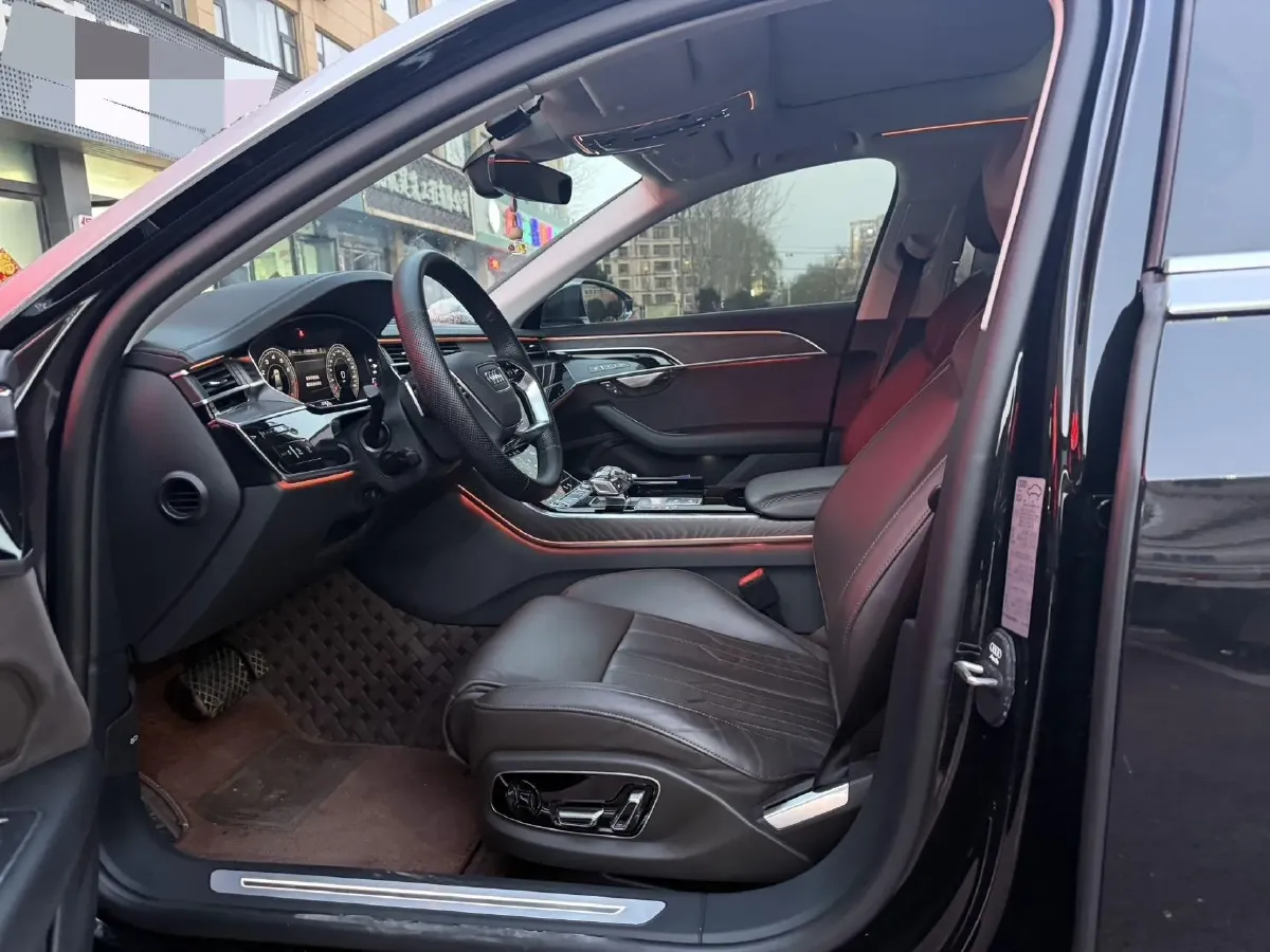 2024 Audi A8 2.0T 265HP L4 8AT,autocango,china used car exporter,china ev exporter,chinese used car exporter,chinese used ev exporter