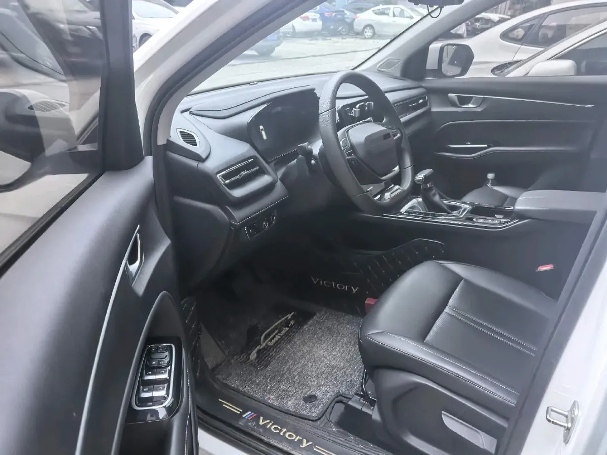 2020 WuLing KaiJie 1.5T 147HP L4 CVT,autocango,china used car exporter,china ev exporter,chinese used car exporter,chinese used ev exporter