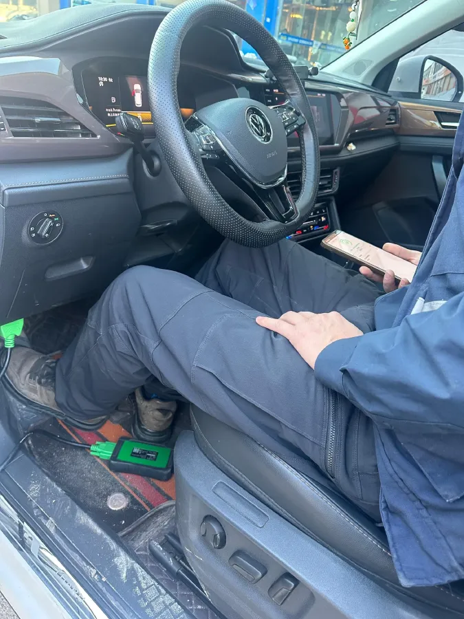 2021 Volkswagen Tharu 1.4T 150HP L4 7DCT,autocango,china used car exporter,china ev exporter,chinese used car exporter,chinese used ev exporter