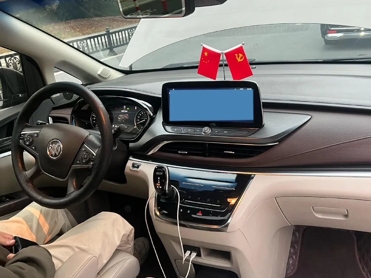 2021 Buick GL8 2.0T 237HP L4 9AT,autocango,china used car exporter,china ev exporter,chinese used car exporter,chinese used ev exporter