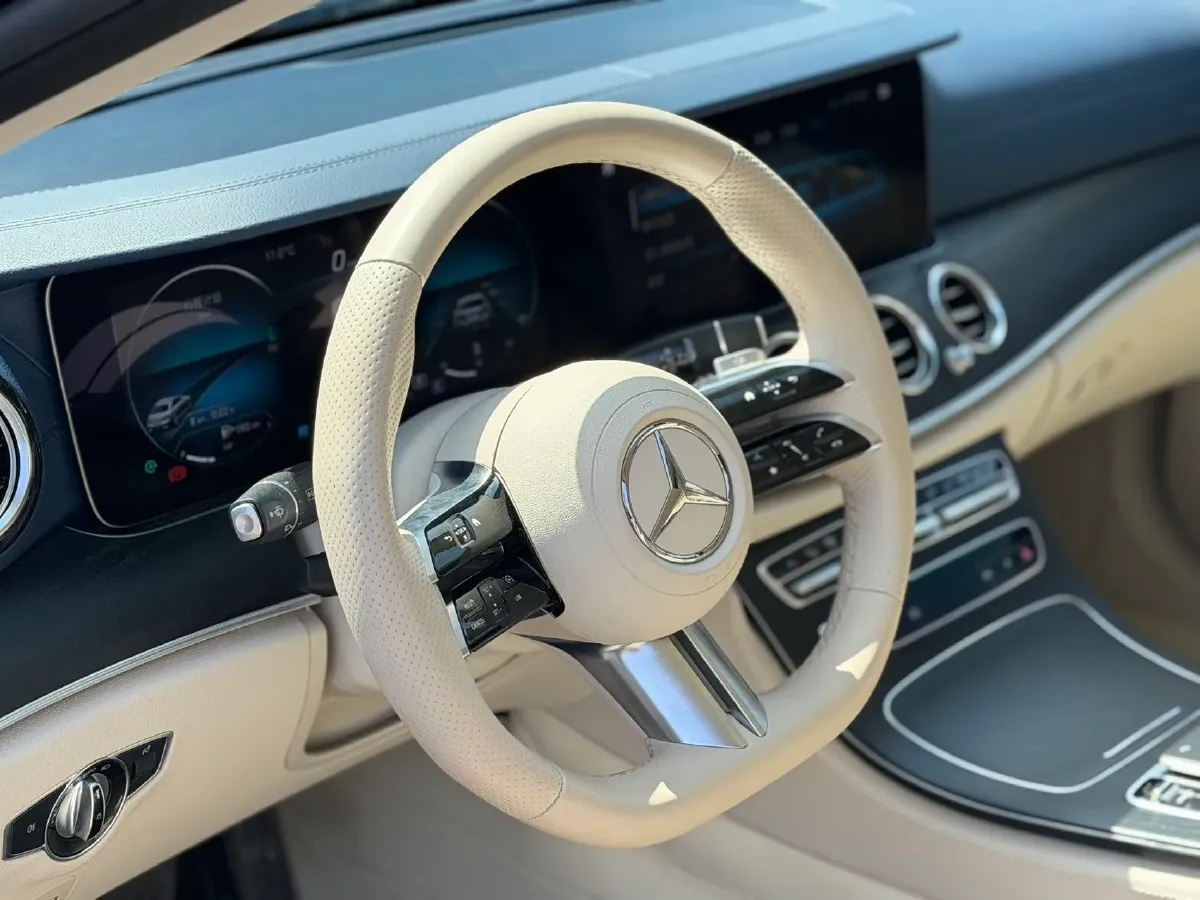 2023 Mercedes-Benz E Class 2.0T 258HP L4 9AT,autocango,china used car exporter,china ev exporter,chinese used car exporter,chinese used ev exporter