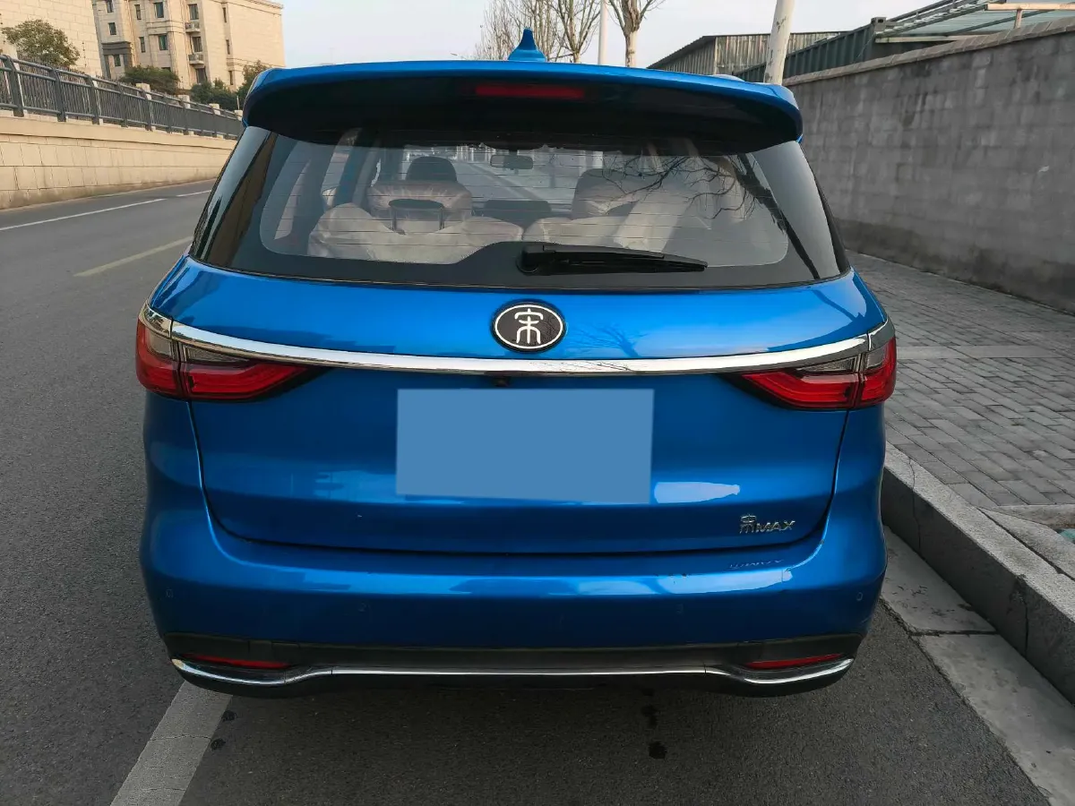 2017 BYD Song MAX 1.5T 154HP L4 6DCT,autocango,china used car exporter,china ev exporter,chinese used car exporter,chinese used ev exporter