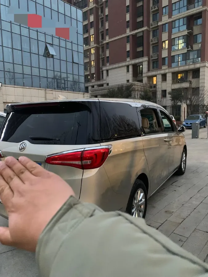 2018 Buick GL8 2.0T 260HP L4 6AT,autocango,china used car exporter,china ev exporter,chinese used car exporter,chinese used ev exporter