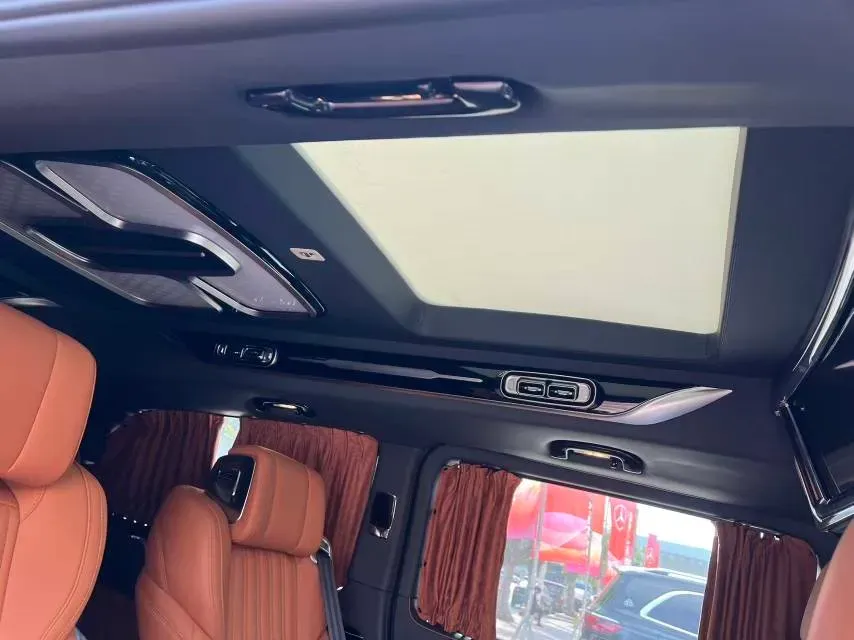 2023 Mercedes-Benz Vito 2.0T 211HP L4 9AT,autocango,china used car exporter,china ev exporter,chinese used car exporter,chinese used ev exporter