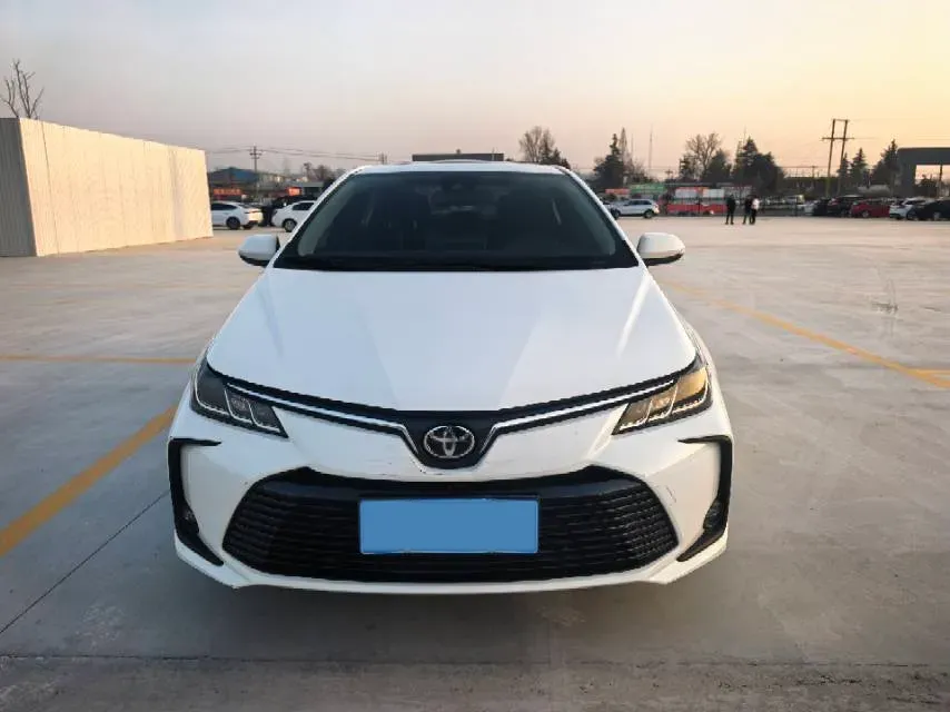 2022 Toyota Corolla 1.2T 116HP L4 CVT,autocango,china used car exporter,china ev exporter,chinese used car exporter,chinese used ev exporter
