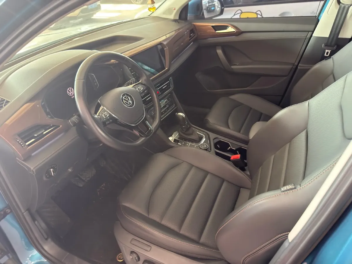 2022 Volkswagen Tharu 2.0T 186HP L4 7DCT,autocango,china used car exporter,china ev exporter,chinese used car exporter,chinese used ev exporter