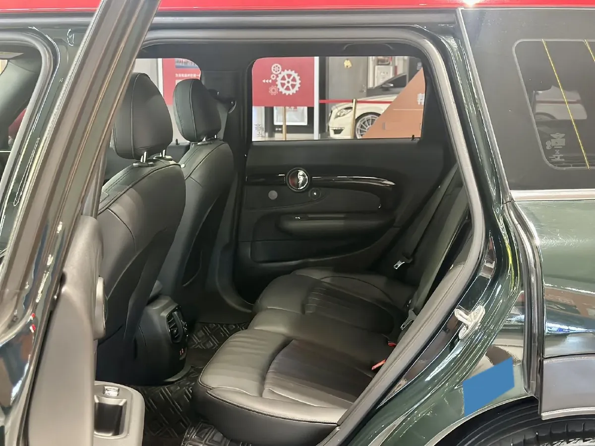 2023 MINI JCW CLUBMAN 2.0T 272HP L4 8AT,autocango,china used car exporter,china ev exporter,chinese used car exporter,chinese used ev exporter