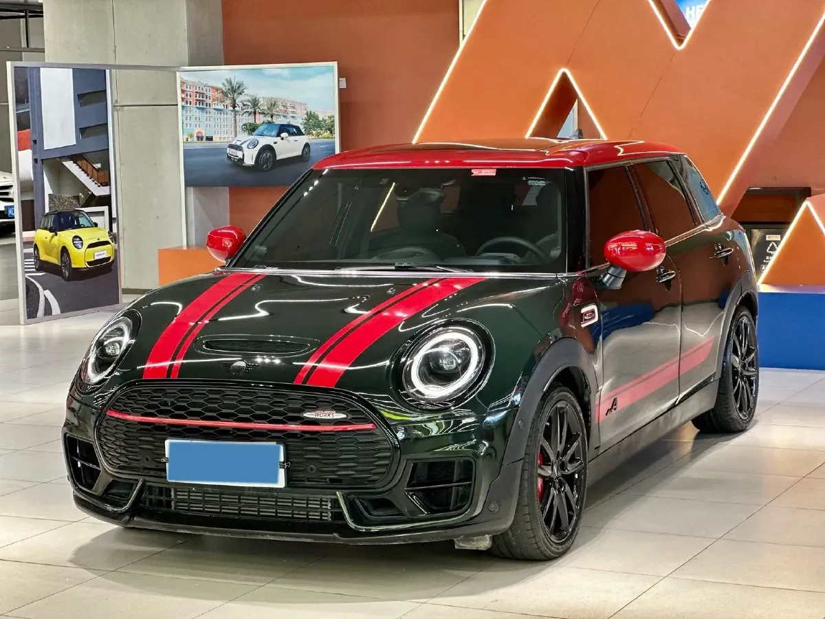 2023 MINI JCW CLUBMAN 2.0T 272HP L4 8AT,autocango,china used car exporter,china ev exporter,chinese used car exporter,chinese used ev exporter