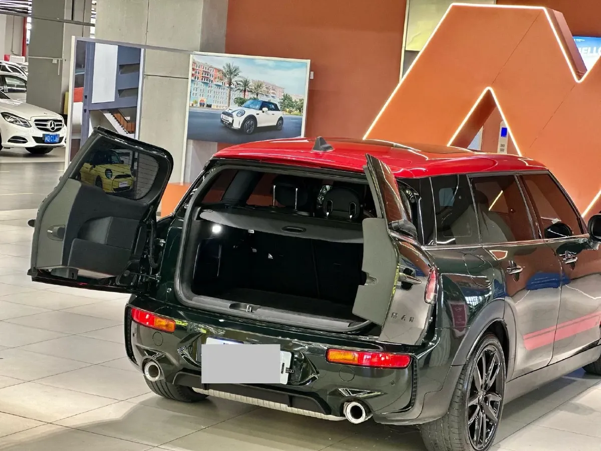 2023 MINI JCW CLUBMAN 2.0T 272HP L4 8AT,autocango,china used car exporter,china ev exporter,chinese used car exporter,chinese used ev exporter
