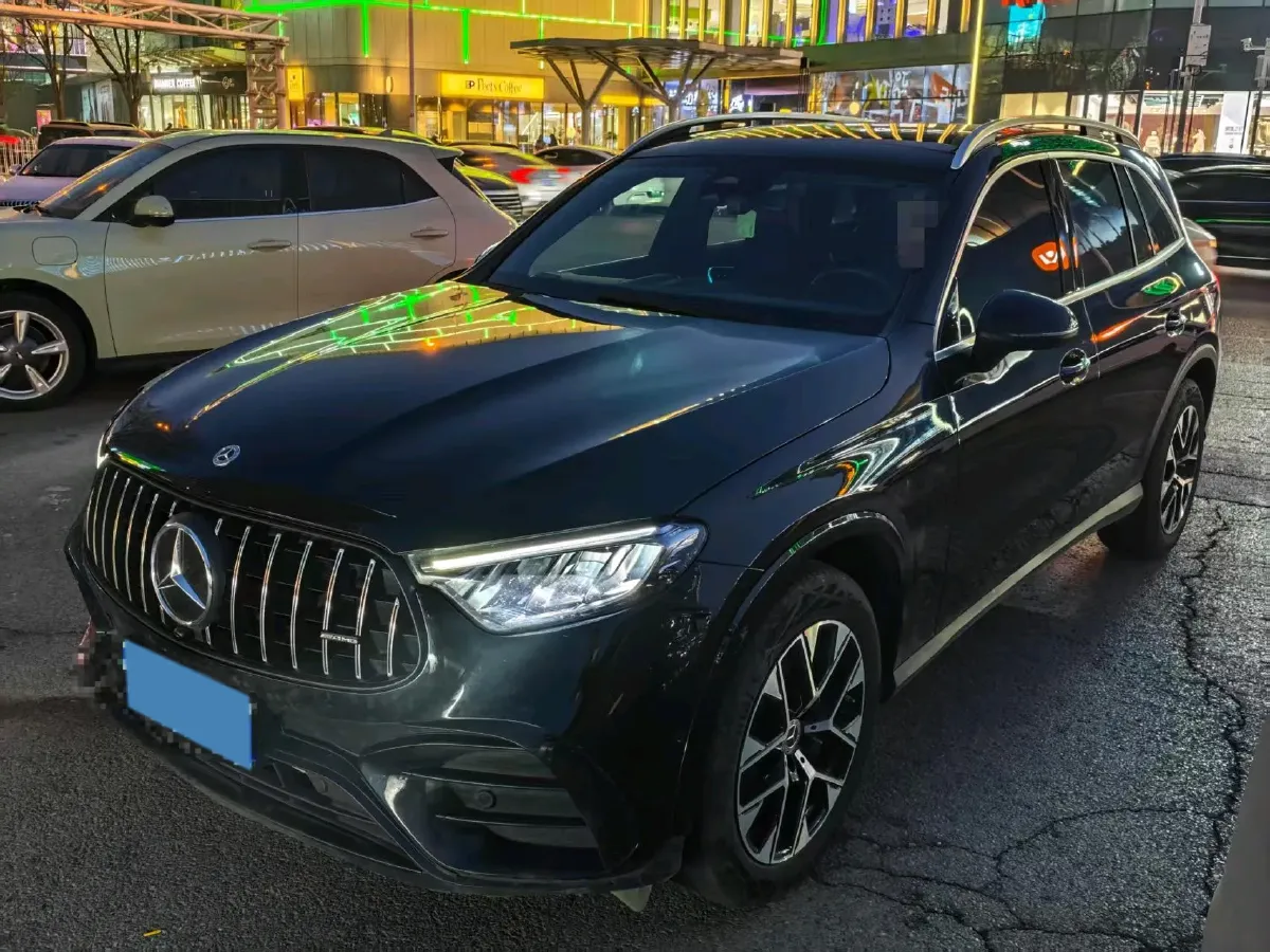 2024 Mercedes-Benz GLC Class 2.0T 204HP L4 9AT,autocango,china used car exporter,china ev exporter,chinese used car exporter,chinese used ev exporter