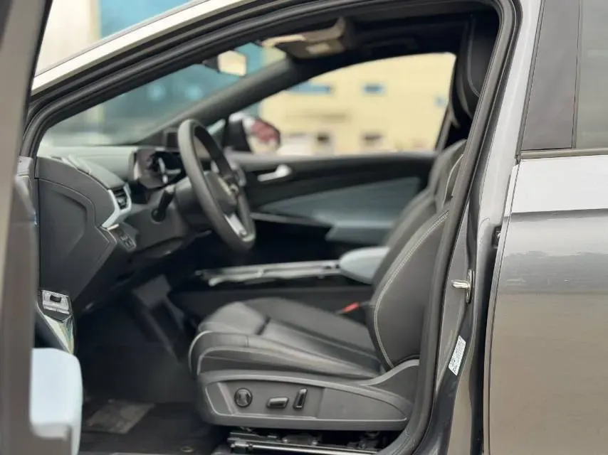 2021 Volkswagen ID.4 Crozz BEV 55.7KWH,autocango,china used car exporter,china ev exporter,chinese used car exporter,chinese used ev exporter