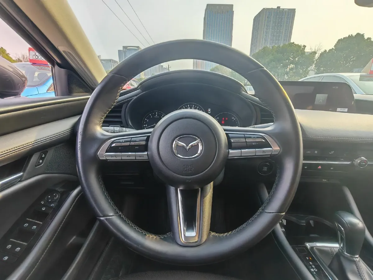 2022 Mazda 3 Axela 2.0L 158HP L4 6AT,autocango,china used car exporter,china ev exporter,chinese used car exporter,chinese used ev exporter