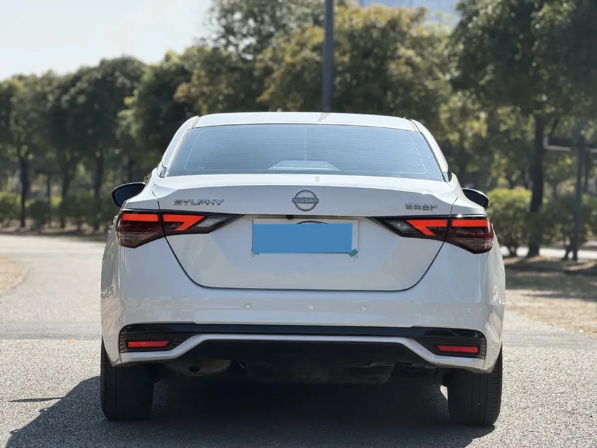 2023 Nissan Sylphy 1.6L 135HP L4 CVT,autocango,china used car exporter,china ev exporter,chinese used car exporter,chinese used ev exporter