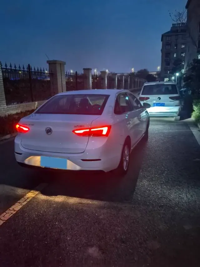 2021 Buick Excelle 1.5L 113HP L4 6AT,autocango,china used car exporter,china ev exporter,chinese used car exporter,chinese used ev exporter