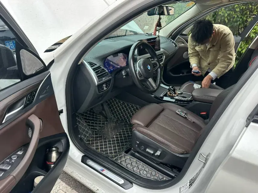 2022 BMW X3 2.0T 252HP L4 8AT,autocango,china used car exporter,china ev exporter,chinese used car exporter,chinese used ev exporter