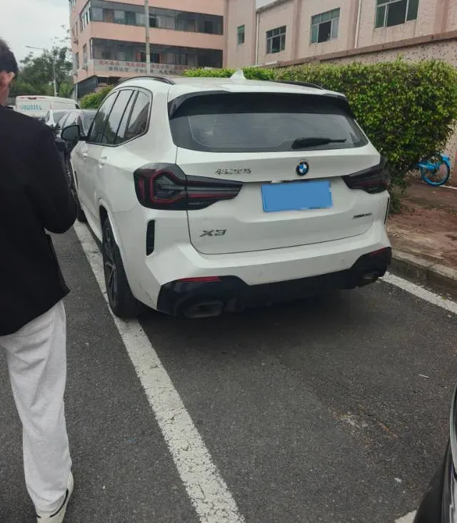 2022 BMW X3 2.0T 252HP L4 8AT,autocango,china used car exporter,china ev exporter,chinese used car exporter,chinese used ev exporter