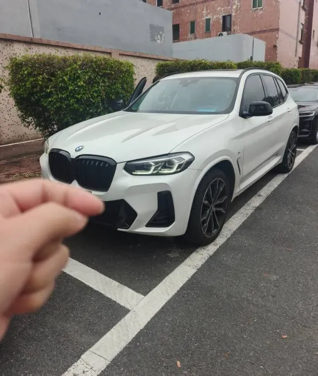 2022 BMW X3 2.0T 252HP L4 8AT,autocango,china used car exporter,china ev exporter,chinese used car exporter,chinese used ev exporter
