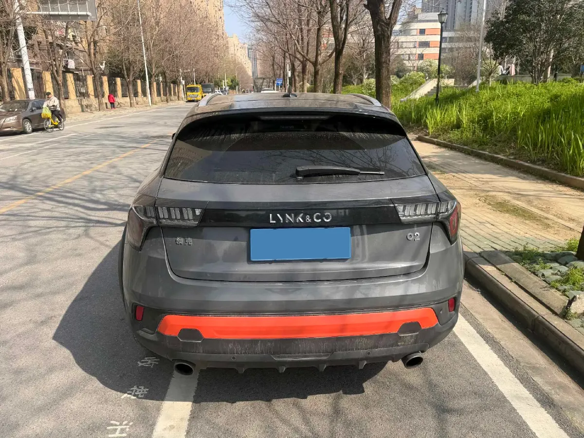 2018 Toyota C-HR 2.0L 171HP L4 CVT,autocango,china used car exporter,china ev exporter,chinese used car exporter,chinese used ev exporter