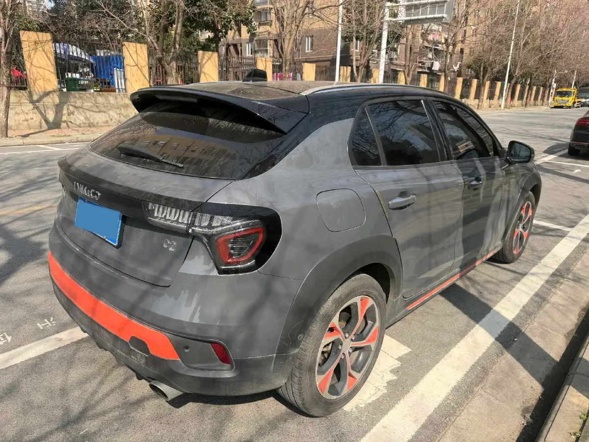 2018 Toyota C-HR 2.0L 171HP L4 CVT,autocango,china used car exporter,china ev exporter,chinese used car exporter,chinese used ev exporter