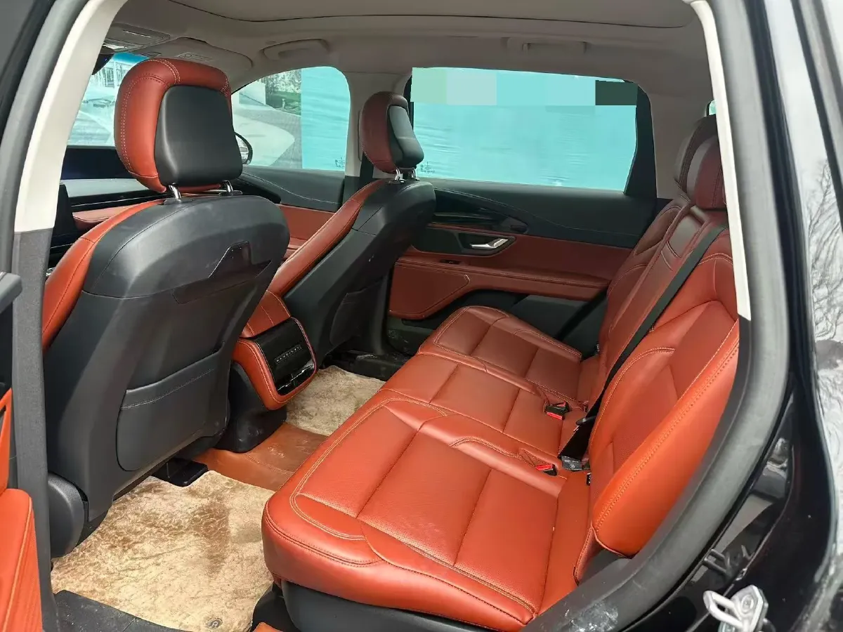 2023 Lincoln Nautilus 2.0T 261HP L4 8AT,autocango,china used car exporter,china ev exporter,chinese used car exporter,chinese used ev exporter