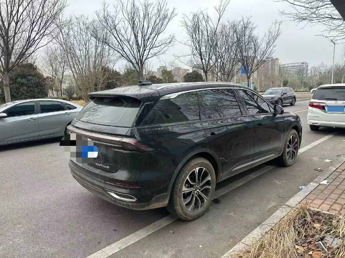 2023 Lincoln Nautilus 2.0T 261HP L4 8AT,autocango,china used car exporter,china ev exporter,chinese used car exporter,chinese used ev exporter